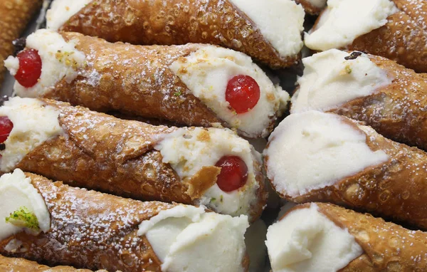 Sweety Pastry Called Cannolo Siciliano Italian Language Sale Sicilian Pastry — Stock Photo, Image