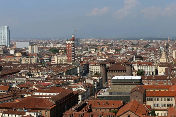 Turín Italia Agosto 2015 Panorama Ciudad Con Monumentos Antiguos Nuevos —  Fotos de Stock