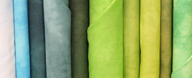 Satılık kumaş yeşil ve mavi renkli örnekleri