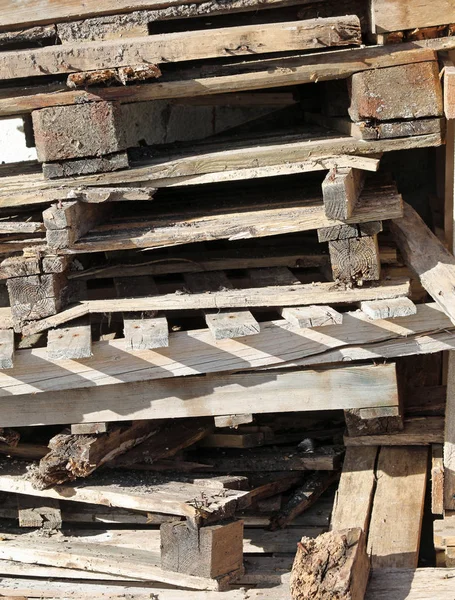 Tábuas Madeira Abandonadas Das Paletes Velhas Usadas Para Transportar Mercadorias — Fotografia de Stock