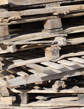 birçok eski palet taşıma için kullanılan ahşap plakalar detay