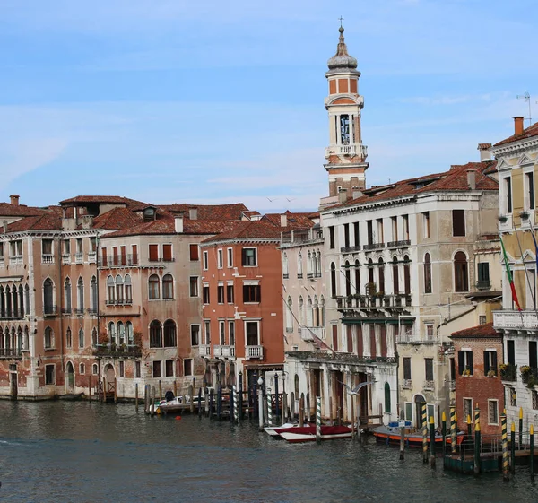 View Many Venetian Houses Palace Seen Rialto Bridge Venice Italy — Stock Photo, Image