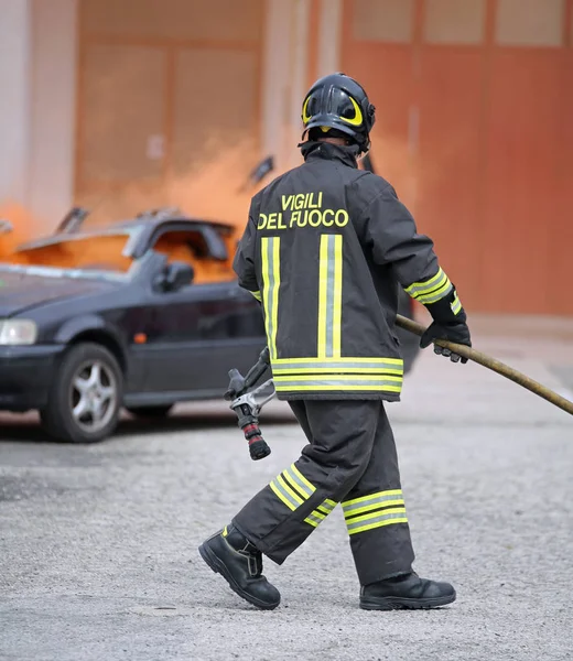 Vicenza Italia Mayo 2018 Bombero Italiano Durante Ejercicio Estación Bomberos —  Fotos de Stock