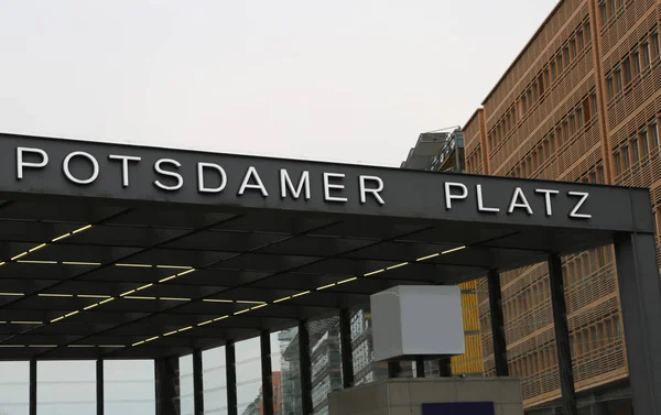 Berlin Germany August 2017 Potsdamer Platz Means Potsdam Square Apublic — Stock Photo, Image