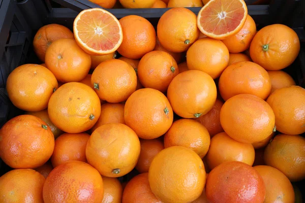 Naranjas Frescas Maduras Cultivadas Con Técnicas Biológicas Sin Uso Pesticidas — Foto de Stock