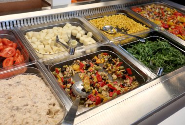 birçok bitkisel bazlı kanalları için self-servis restoran vejetaryen kantinde