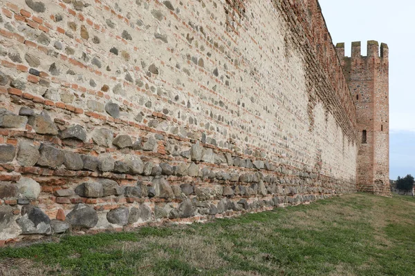 Oude Middeleeuwse Verdediging Muren Van Stad Van Montagnana Een Klein — Stockfoto