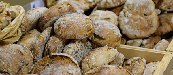 Pane Integrale Fatto Con Farina Biologica Vendita Nel Panificio — Foto Stock