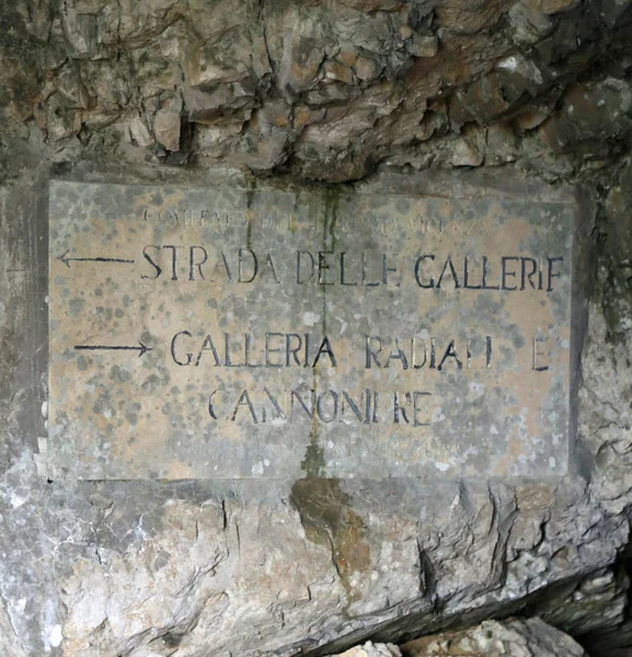 Inscription Mountain Path Mount Pasubio Text Means Road Tunnels Radial — Stock Photo, Image