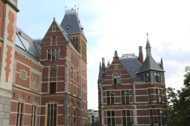 Amsterdam, Hollanda - 22 Ağustos 2017: Rijksmuseum eski binalar