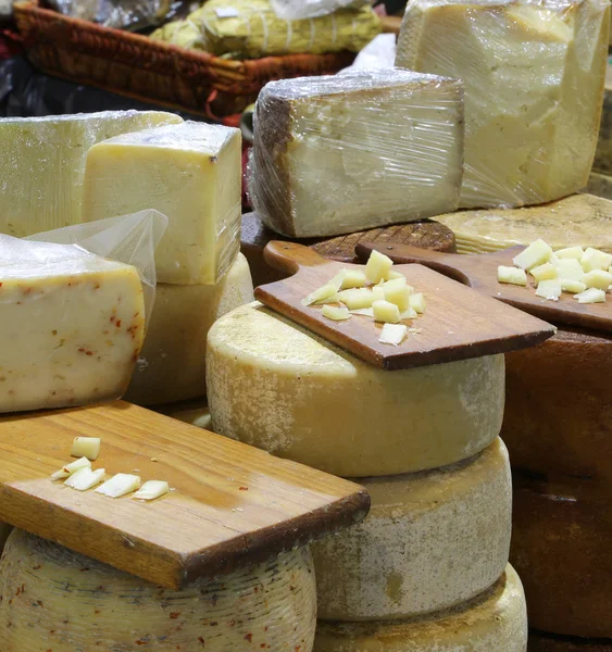 Tastings Aged Cheeses Cutting Boards Dairy Products Made Cow Milk — Stock Photo, Image