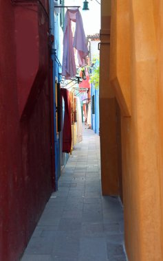 Venedik Adası Calle denilen dar sokak detay