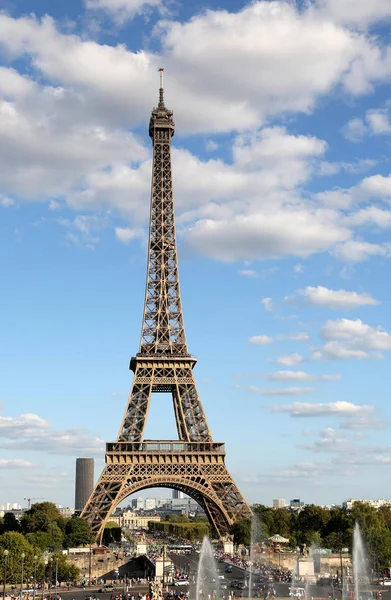 Torre Eiffel a partir de Trocadero Area em Paris — Fotografia de Stock