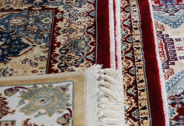 Persisk mattbakgrund med geometriska dekorationer — Stockfoto