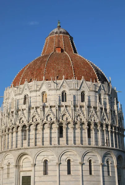 Taufe von Pisa in Italien — Stockfoto