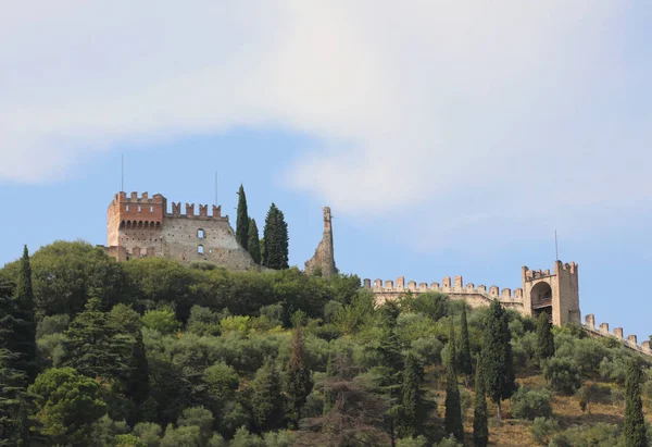 Marostica, VI, Włochy-3 września 2019: Zamek o nazwie Castello — Zdjęcie stockowe
