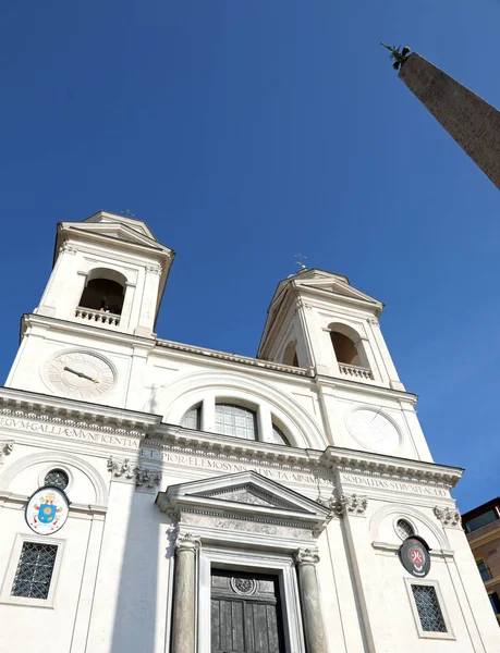 Roma'daki Saint Trinity Kilisesi — Stok fotoğraf