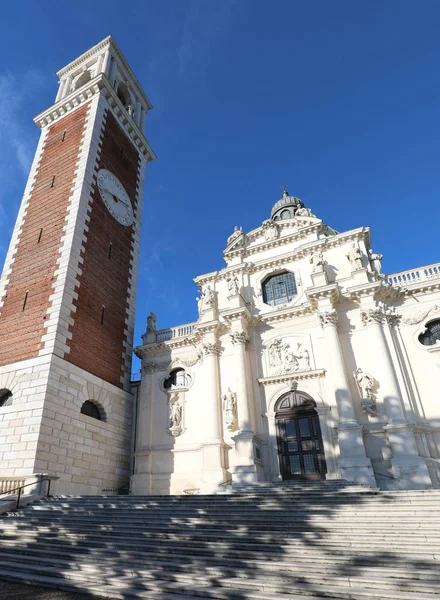 Basiliek van berg Berico in Vicenza City — Stockfoto