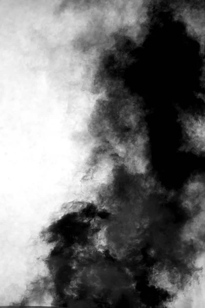 Black cloud of smoke after the explosion of the fire — Stock Photo, Image