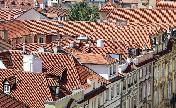 Vue de dessus de la ville de Prague en République tchèque — Photo