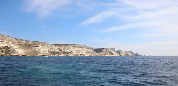 Mar Mediterráneo y la isla de Córcega — Foto de Stock