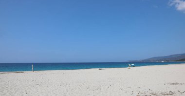 Korsika adasında harika bir sahil.