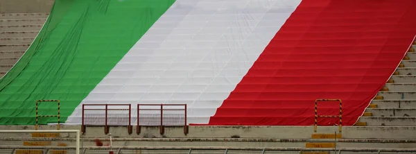 Riesige Italienische Nationalflagge Mit Tricolore Weiß Rot Grün Auf Der — Stockfoto