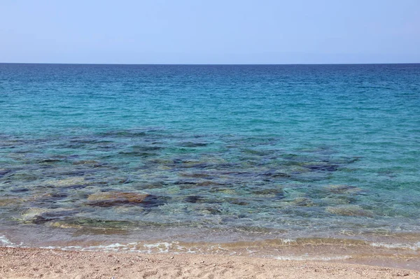 Bellissimo Mare Incontaminato Con Sabbia Pietrosa Dell Isola Mediterranea Estate — Foto Stock