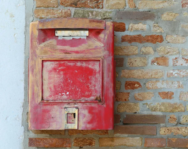 Mailbox Red Color Brick Wall — Stock Photo, Image