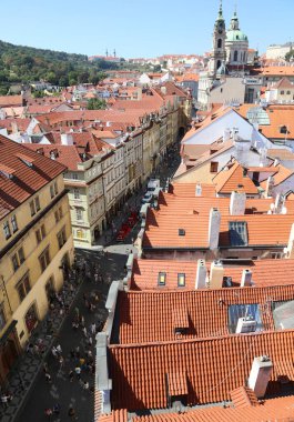Prag, Çek Cumhuriyeti - 25 Ağustos 2016: Mala Strana 'daki Mostecka Köprüsü IV.