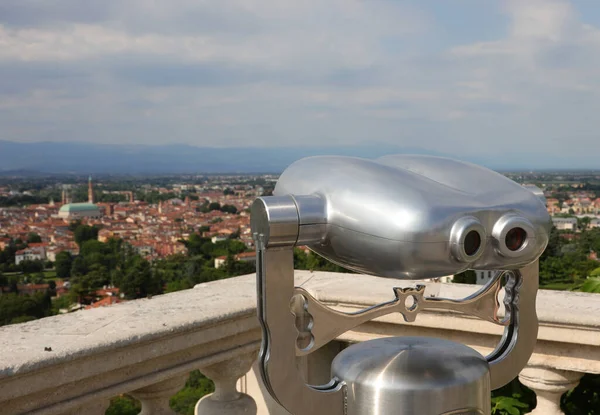 Fernglas Und Blick Auf Die Stadt Vicenza Norditalien — Stockfoto