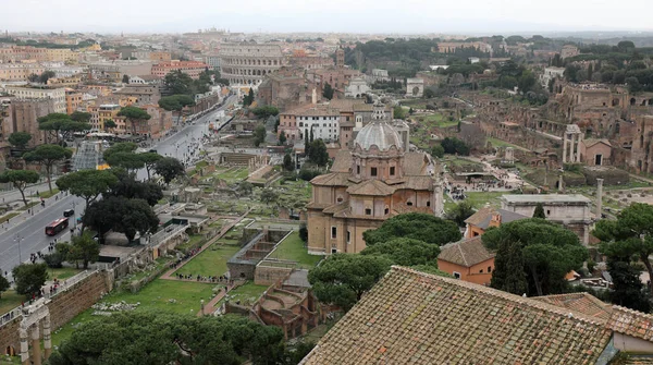 Rome Italië Maart 2019 Zicht Stad Met Colosseo Fori Imperiali — Stockfoto