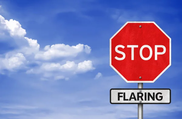 Stop Flaring Gas Mensagem Sinalização Rodoviária — Fotografia de Stock