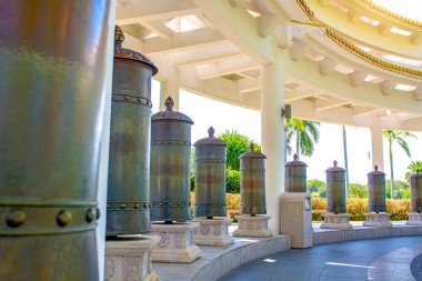 Budist Park, açık alan, birçok heykel ve güzel yerleri Sanya Island üzerinde.