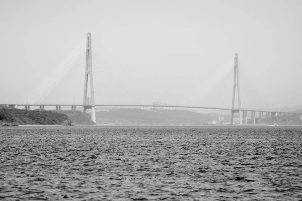 Bridge Russian Island Picture Waterfront Huge High Bridge Vladivostok — Stock Photo, Image