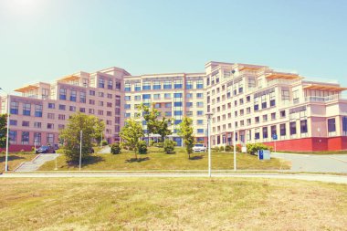 Kampüs adada, Rus Uzak Doğu Federal Üniversitesi-Fefu, 