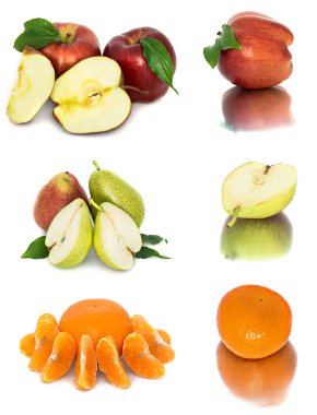 bir sürü beyaz bir arka plan üzerinde olgunlaşmış ve sulu meyve. Elma ve armut ve Mandarin birlikte. 