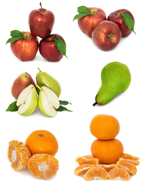 A lot of ripe and juicy fruit on a white background. Apples and pears and Mandarin together. — Stock Photo, Image