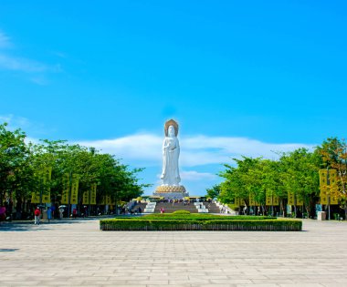 Budist Park, açık alan, birçok heykel ve güzel yerleri Sanya Island üzerinde.