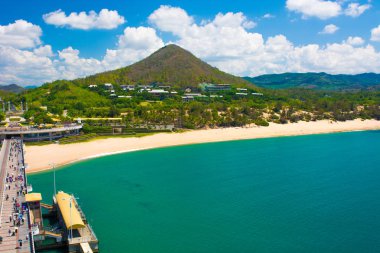 Budist Park, açık alan, birçok heykel ve güzel yerleri Sanya Island üzerinde.