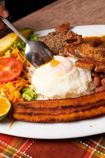 Primer Plano Plato Colombiano Tradicional Platone Comida Popular Antioquia Colombia — Foto Stock