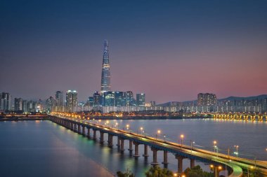 Seul & gece ışıkları