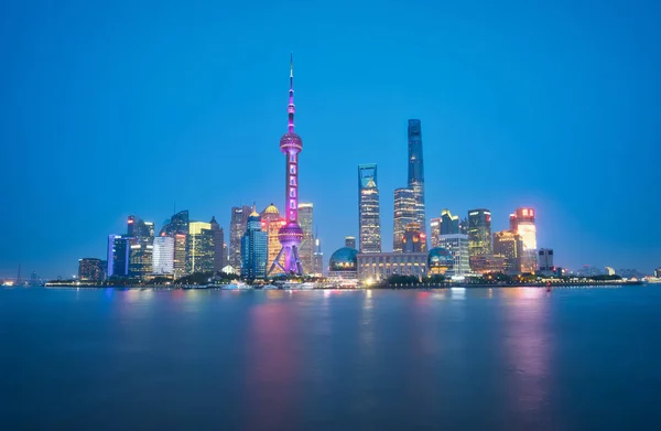 Shanghai & lichten — Stockfoto