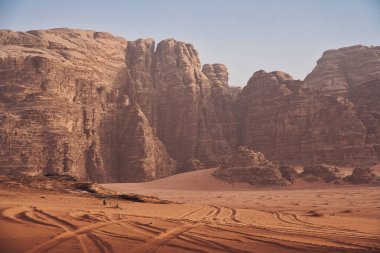 Wadi Rum ve kamyon parkurları