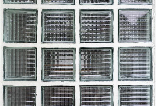 Fayans dekor cam pencere. İç dekorasyon konsepti