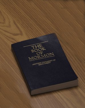 Mormon kitap kullanılan ve manevi ilham için okuyun .