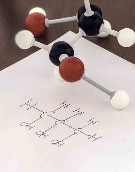 Chemisch model en formule voor demonstratie, onderzoek . — Stockfoto