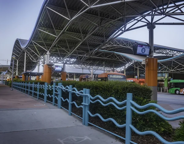 Centro de transporte ferroviário e de ônibus ocupado em Orlando, Flórida — Fotografia de Stock