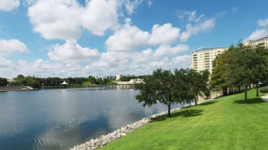 Altamonte Springs Eğlence Parkı 5 Ağustos 2020 'de bir yaz sabahı