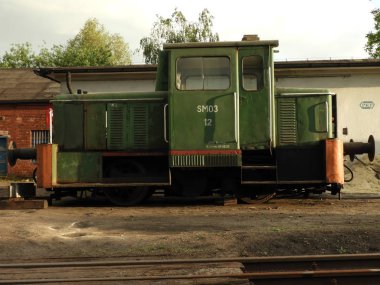 lokomotif, bir anıt, bir tren, metal, yeşil